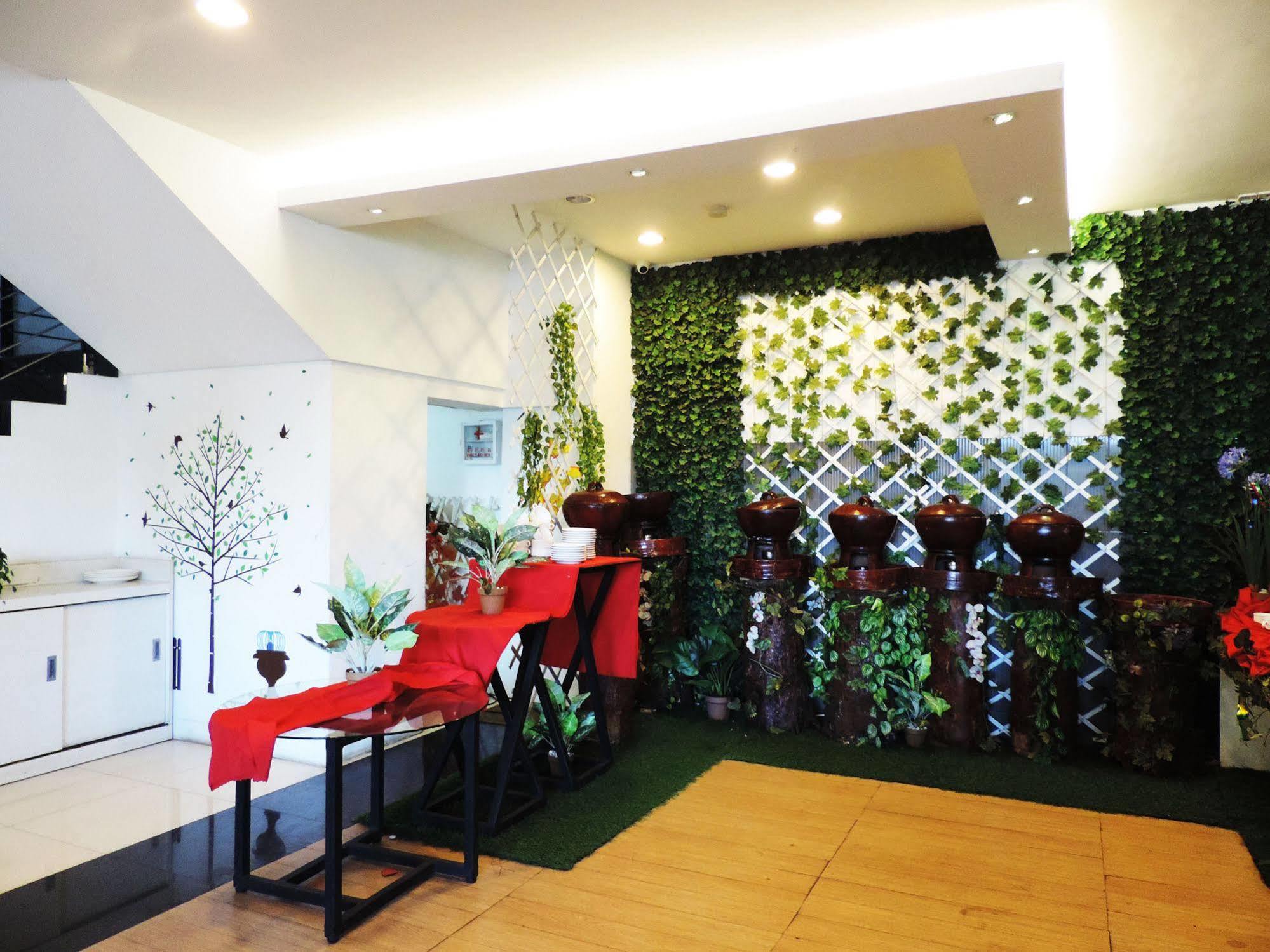 Arbor Biz Hotel Makassar Exterior foto